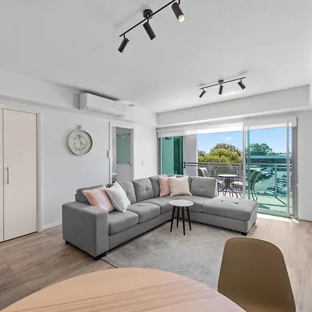 Proximity Waterfront Apartments Redcliffe Exterior photo