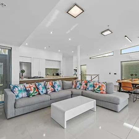 Proximity Waterfront Apartments Redcliffe Exterior photo